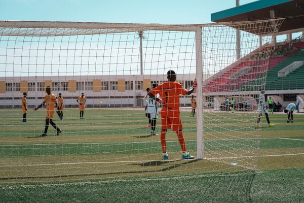 Boostez Votre Concentration en Karaté : Intégrer les Techniques de Méditation Issues des Arts Martiaux